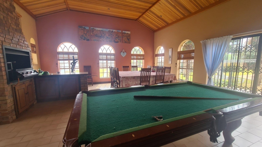 5 Bedroom Property for Sale in Wilgeboom A H North West